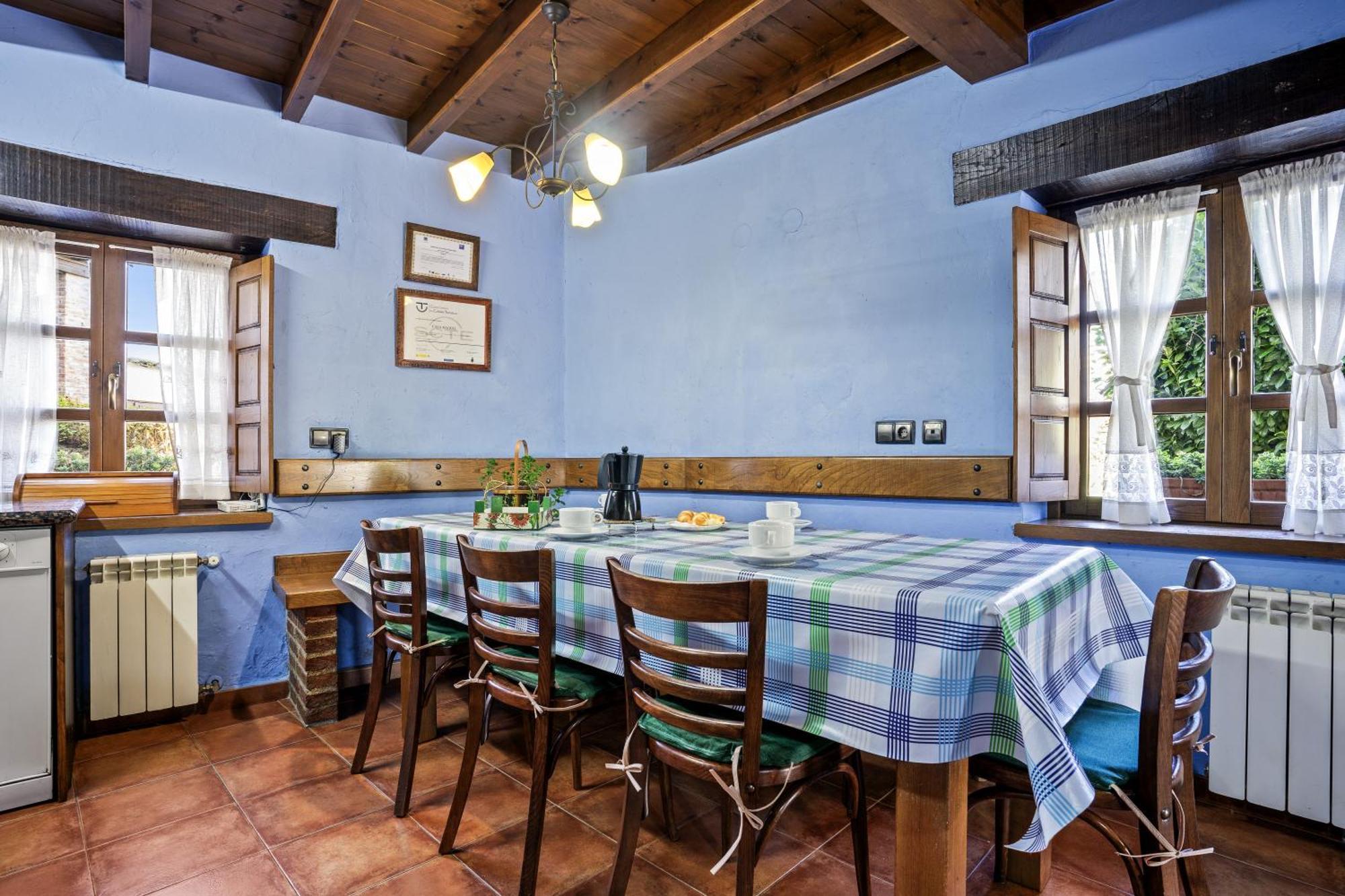 בית הארחה מסטאס דה קון 	Casa Raquel מראה חיצוני תמונה