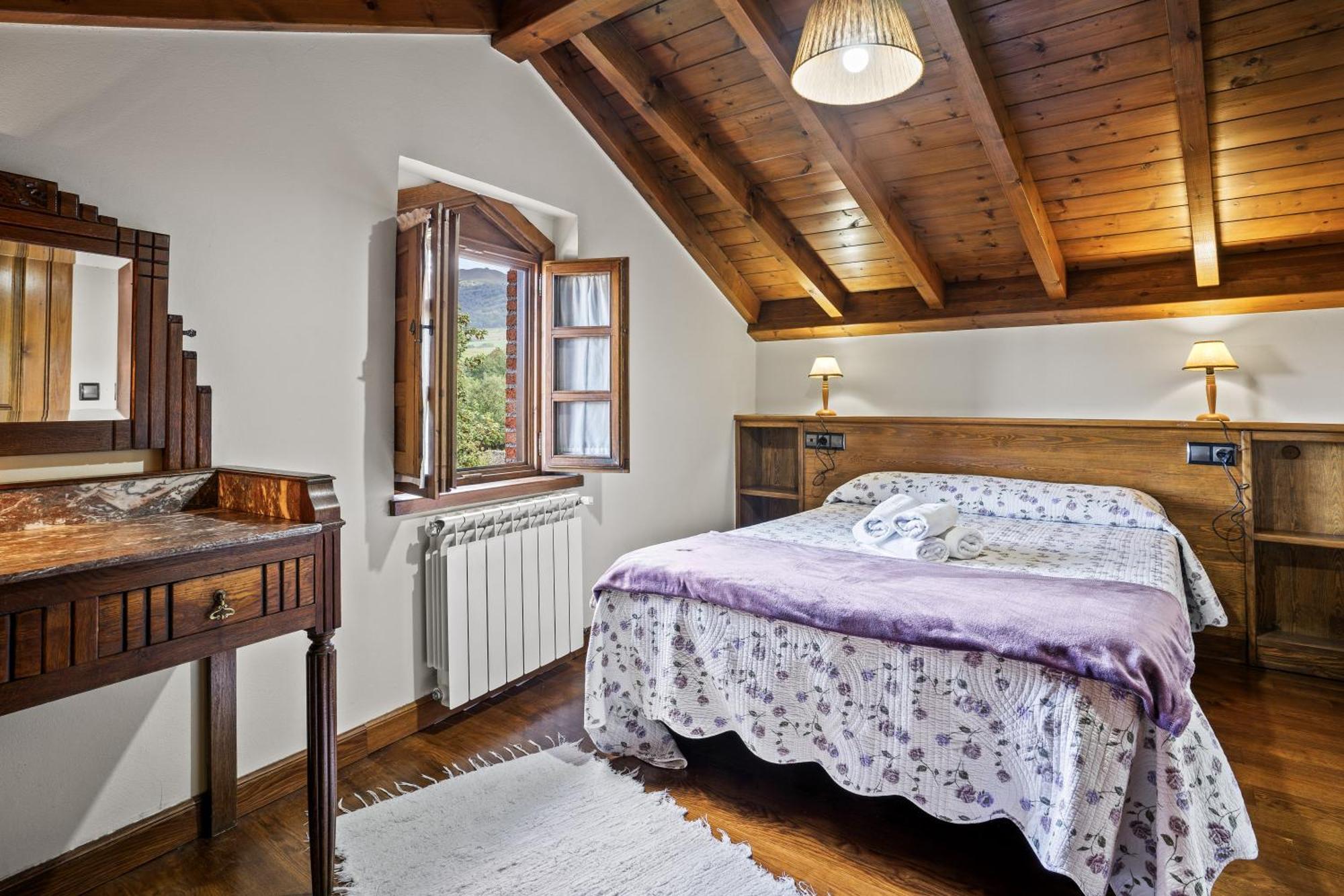 בית הארחה מסטאס דה קון 	Casa Raquel מראה חיצוני תמונה